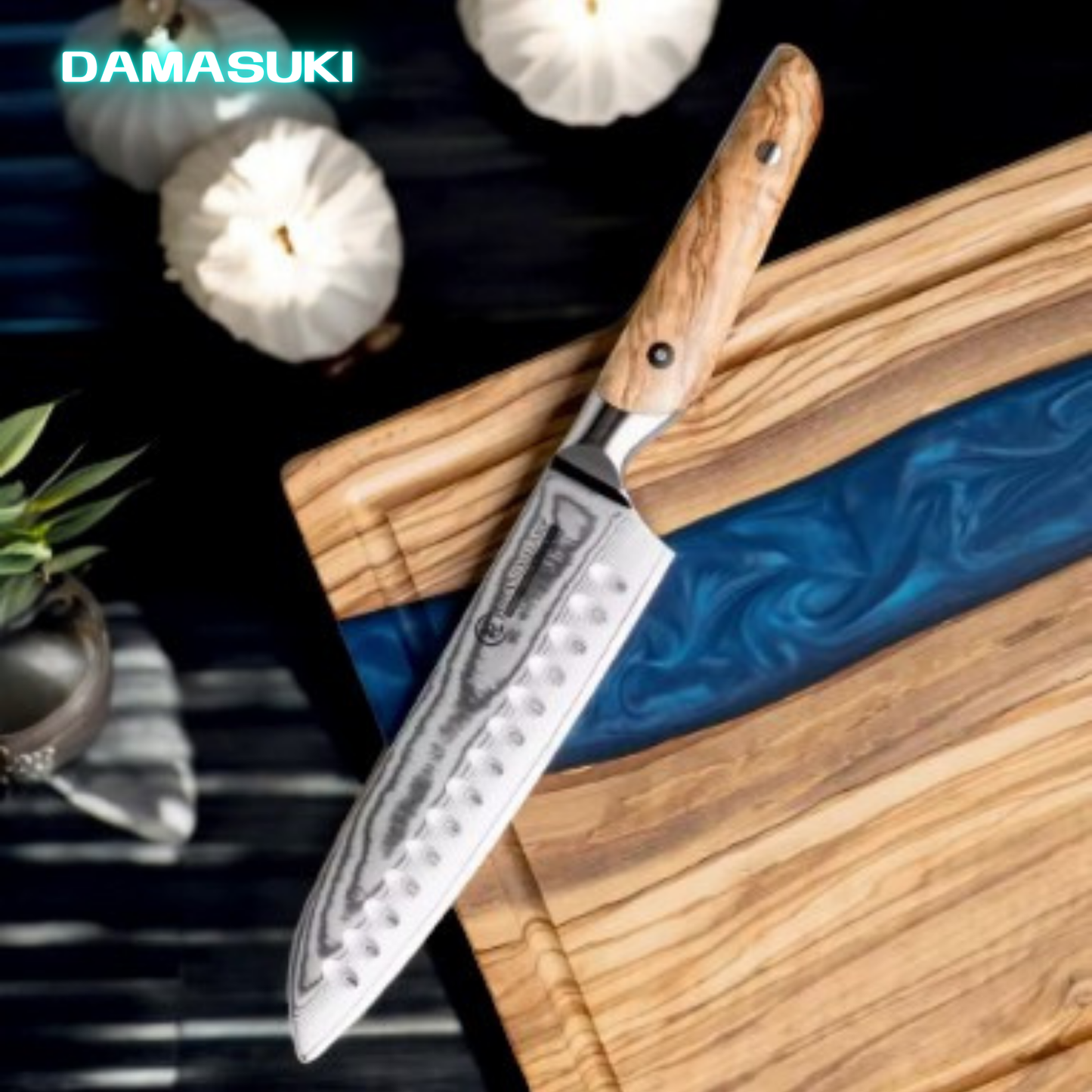 Couteau de cuisine Santoku 188mm acier damassé 67 couches - Bois d'Olivier